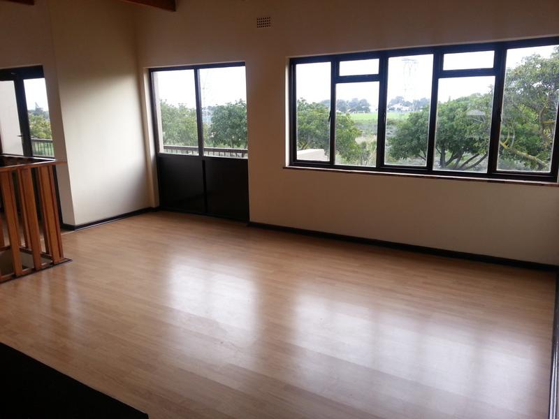 To Let 4 Bedroom Property for Rent in Monte Vista Western Cape